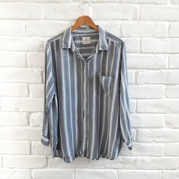 American Eagle Button Up Men Shirt Size XL Gray White Striped Long Sleeve - Picture 1 of 6